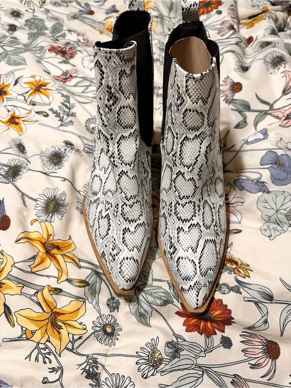 Bon Bebe Snake-Print Pointed Chelsea Booties in White and Black